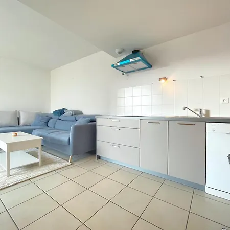 3 Pieces A Avec Climatisation Et Parking Prive - Fr-1-338-497 Sète