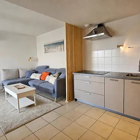 3 Pieces A Avec Climatisation Et Parking Prive - Fr-1-338-497